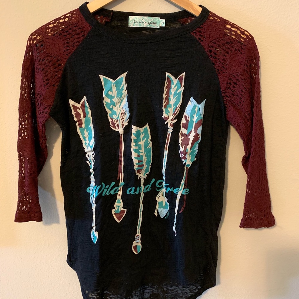 Southern Grace wild and free shirt size small